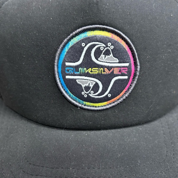 NEW! Quicksilver hat OSFA black SnapBack trucker mesh cap - Picture 2 of 8